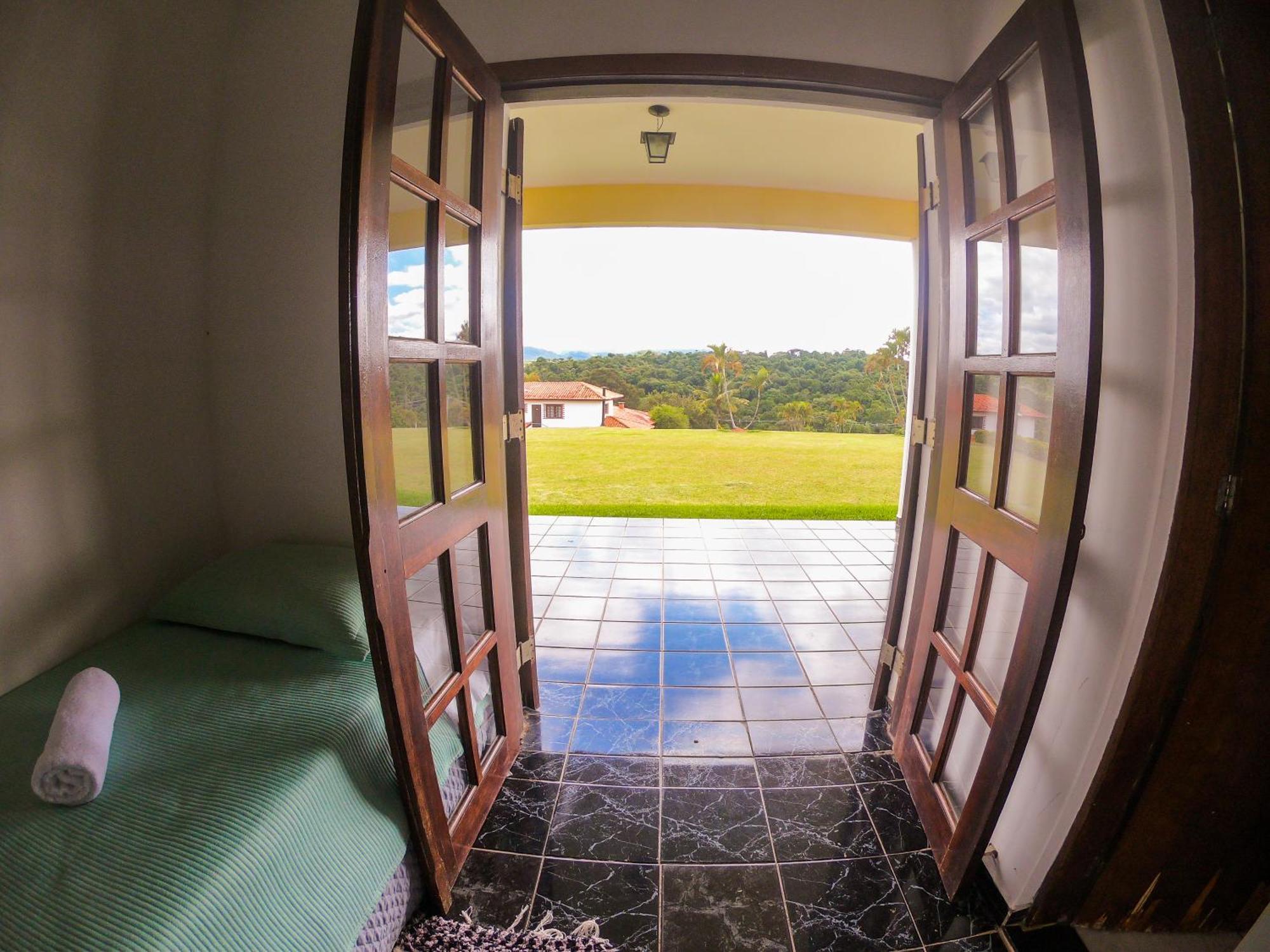 Pousada Espaco Do Sol Aracariguama Ngoại thất bức ảnh